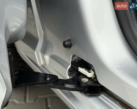 Серый Фольксваген Кадди, объемом двигателя 1.6 л и пробегом 224 тыс. км за 12700 $, фото 33 на Automoto.ua