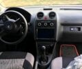 Серый Фольксваген Кадди, объемом двигателя 1.2 л и пробегом 310 тыс. км за 6000 $, фото 6 на Automoto.ua