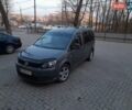 Серый Фольксваген Кадди, объемом двигателя 1.6 л и пробегом 255 тыс. км за 10000 $, фото 1 на Automoto.ua