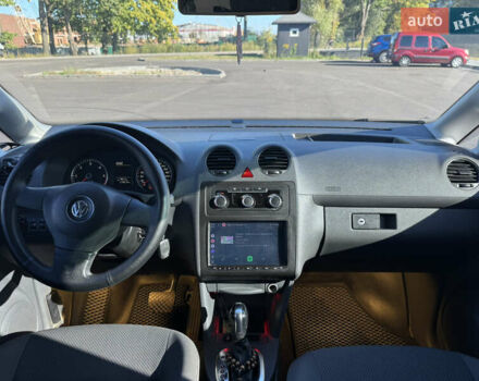 Серый Фольксваген Кадди, объемом двигателя 1.6 л и пробегом 278 тыс. км за 10950 $, фото 16 на Automoto.ua