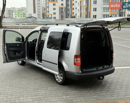 Серый Фольксваген Кадди, объемом двигателя 1.6 л и пробегом 224 тыс. км за 12700 $, фото 106 на Automoto.ua