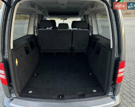 Сірий Фольксваген Кадді, об'ємом двигуна 2 л та пробігом 260 тис. км за 11900 $, фото 8 на Automoto.ua