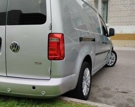 Сірий Фольксваген Кадді, об'ємом двигуна 1.6 л та пробігом 388 тис. км за 10800 $, фото 8 на Automoto.ua