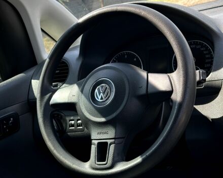 Серый Фольксваген Кадди, объемом двигателя 1.6 л и пробегом 212 тыс. км за 9300 $, фото 3 на Automoto.ua