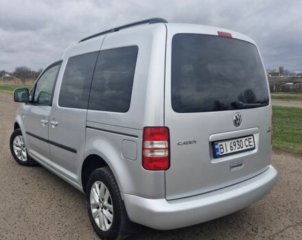 Серый Фольксваген Кадди, объемом двигателя 1.6 л и пробегом 236 тыс. км за 10299 $, фото 3 на Automoto.ua