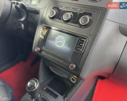 Фольксваген Кадди 2012 в Тернополе на Automoto.ua Серый Фольксваген Кадди, объемом двигателя 1.6 л и пробегом 250 тыс. км за 9500 $, фото 5 на Automoto.ua