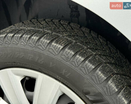 Серый Фольксваген Кадди, объемом двигателя 1.6 л и пробегом 224 тыс. км за 12700 $, фото 29 на Automoto.ua