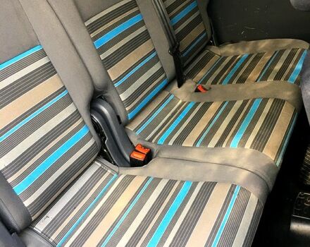 Серый Фольксваген Кадди, объемом двигателя 1.2 л и пробегом 310 тыс. км за 6000 $, фото 4 на Automoto.ua