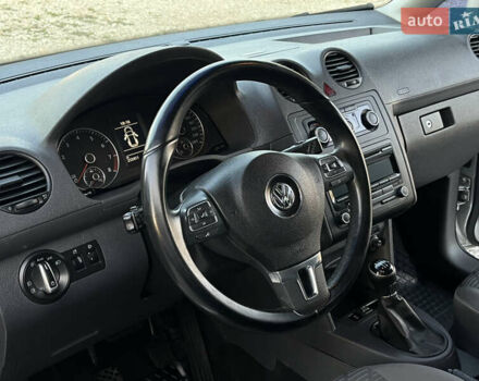 Сірий Фольксваген Кадді, об'ємом двигуна 1.2 л та пробігом 232 тис. км за 8300 $, фото 9 на Automoto.ua
