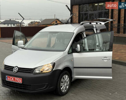 Серый Фольксваген Кадди, объемом двигателя 1.6 л и пробегом 224 тыс. км за 12700 $, фото 79 на Automoto.ua