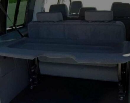 Серый Фольксваген Кадди, объемом двигателя 1.6 л и пробегом 317 тыс. км за 10800 $, фото 5 на Automoto.ua