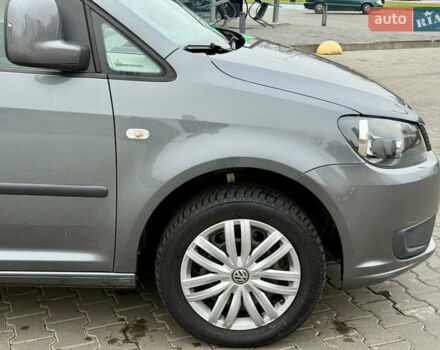 Серый Фольксваген Кадди, объемом двигателя 1.6 л и пробегом 267 тыс. км за 11700 $, фото 18 на Automoto.ua