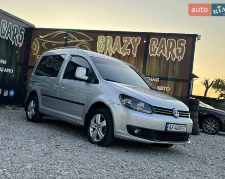 Сірий Фольксваген Кадді, об'ємом двигуна 1.2 л та пробігом 232 тис. км за 8300 $, фото 4 на Automoto.ua