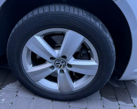 Серый Фольксваген Кадди, объемом двигателя 1.97 л и пробегом 260 тыс. км за 12800 $, фото 6 на Automoto.ua