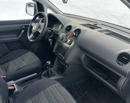 Сірий Фольксваген Кадді, об'ємом двигуна 2 л та пробігом 246 тис. км за 11800 $, фото 10 на Automoto.ua