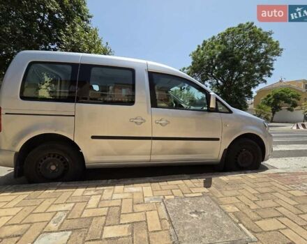 Сірий Фольксваген Кадді, об'ємом двигуна 2 л та пробігом 127 тис. км за 11708 $, фото 3 на Automoto.ua