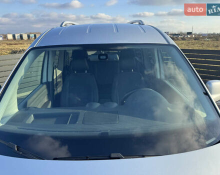 Серый Фольксваген Кадди, объемом двигателя 2 л и пробегом 263 тыс. км за 13850 $, фото 11 на Automoto.ua