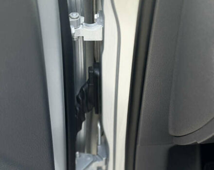 Сірий Фольксваген Кадді, об'ємом двигуна 1.6 л та пробігом 260 тис. км за 12800 $, фото 17 на Automoto.ua