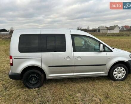 Серый Фольксваген Кадди, объемом двигателя 1.6 л и пробегом 174 тыс. км за 10450 $, фото 3 на Automoto.ua