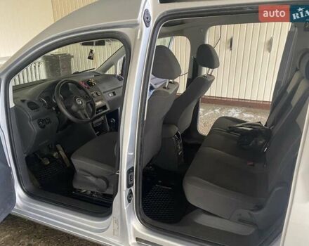 Сірий Фольксваген Кадді, об'ємом двигуна 1.6 л та пробігом 269 тис. км за 9800 $, фото 8 на Automoto.ua