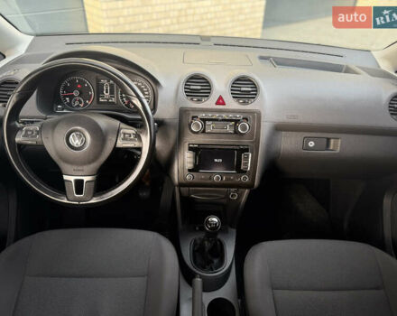 Сірий Фольксваген Кадді, об'ємом двигуна 1.6 л та пробігом 260 тис. км за 12850 $, фото 32 на Automoto.ua