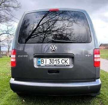 Сірий Фольксваген Кадді, об'ємом двигуна 1.6 л та пробігом 102 тис. км за 12500 $, фото 1 на Automoto.ua