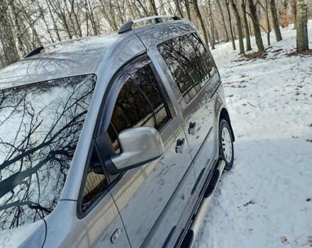 Серый Фольксваген Кадди, объемом двигателя 1.6 л и пробегом 125 тыс. км за 13500 $, фото 23 на Automoto.ua