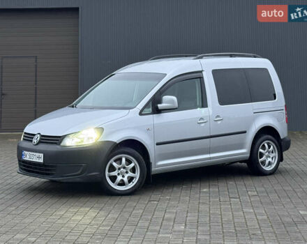 Серый Фольксваген Кадди, объемом двигателя 1.6 л и пробегом 172 тыс. км за 11000 $, фото 2 на Automoto.ua