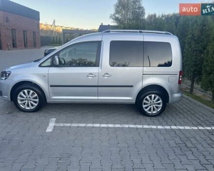 Серый Фольксваген Кадди, объемом двигателя 1.97 л и пробегом 240 тыс. км за 13500 $, фото 3 на Automoto.ua