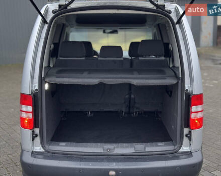 Серый Фольксваген Кадди, объемом двигателя 1.6 л и пробегом 172 тыс. км за 11000 $, фото 23 на Automoto.ua