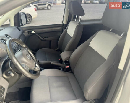 Сірий Фольксваген Кадді, об'ємом двигуна 1.6 л та пробігом 260 тис. км за 12800 $, фото 31 на Automoto.ua