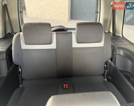 Сірий Фольксваген Кадді, об'ємом двигуна 1.6 л та пробігом 260 тис. км за 12850 $, фото 20 на Automoto.ua