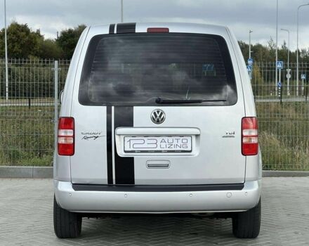 Сірий Фольксваген Кадді, об'ємом двигуна 1.6 л та пробігом 248 тис. км за 6950 $, фото 5 на Automoto.ua