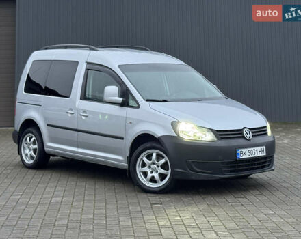 Серый Фольксваген Кадди, объемом двигателя 1.6 л и пробегом 172 тыс. км за 11000 $, фото 4 на Automoto.ua