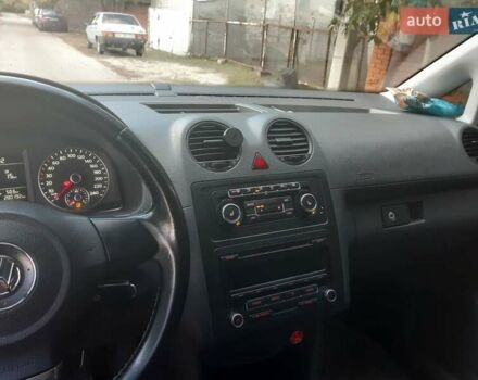 Фольксваген Кадди 2014 в Борисполе на Automoto.ua Серый Фольксваген Кадди, объемом двигателя 1.6 л и пробегом 280 тыс. км за 12000 $, фото 1 на Automoto.ua