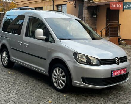 Сірий Фольксваген Кадді, об'ємом двигуна 1.6 л та пробігом 237 тис. км за 11999 $, фото 2 на Automoto.ua