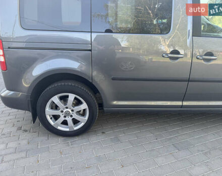 Фольксваген Кадди 2014 в Белой Церкве на Automoto.ua Серый Фольксваген Кадди, объемом двигателя 1.6 л и пробегом 217 тыс. км за 12200 $, фото 6 на Automoto.ua