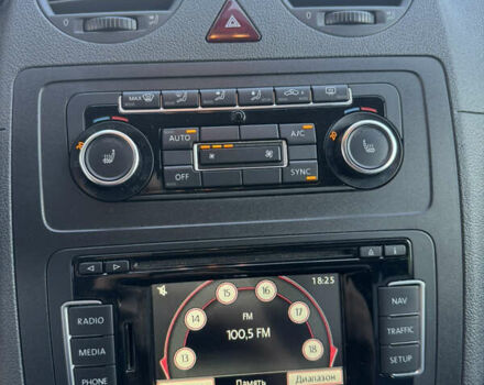 Фольксваген Кадди 2014 в Львове на Automoto.ua Серый Фольксваген Кадди, объемом двигателя 1.6 л и пробегом 190 тыс. км за 12100 $, фото 18 на Automoto.ua