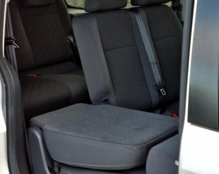 Серый Фольксваген Кадди, объемом двигателя 1.6 л и пробегом 248 тыс. км за 13700 $, фото 75 на Automoto.ua