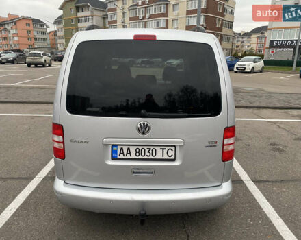 Серый Фольксваген Кадди, объемом двигателя 1.6 л и пробегом 296 тыс. км за 12300 $, фото 7 на Automoto.ua