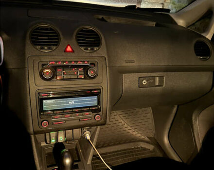 Фольксваген Кадди 2014 в Одессе на Automoto.ua Серый Фольксваген Кадди, объемом двигателя 2 л и пробегом 280 тыс. км за 11900 $, фото 8 на Automoto.ua