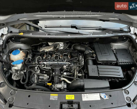 Сірий Фольксваген Кадді, об'ємом двигуна 1.6 л та пробігом 237 тис. км за 11999 $, фото 37 на Automoto.ua