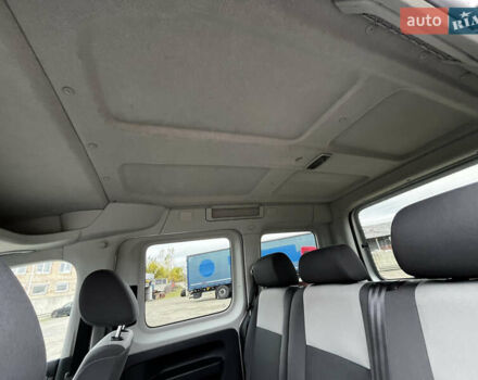 Сірий Фольксваген Кадді, об'ємом двигуна 1.6 л та пробігом 237 тис. км за 11999 $, фото 27 на Automoto.ua