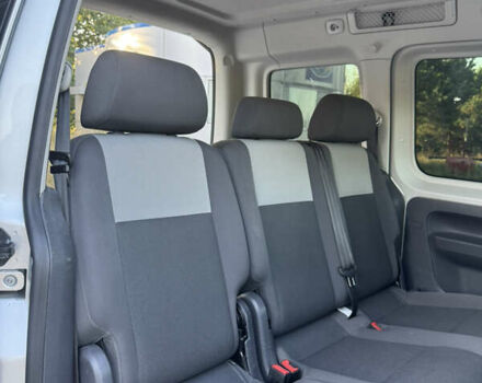 Серый Фольксваген Кадди, объемом двигателя 1.6 л и пробегом 191 тыс. км за 12200 $, фото 25 на Automoto.ua