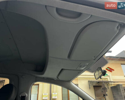 Сірий Фольксваген Кадді, об'ємом двигуна 1.6 л та пробігом 237 тис. км за 11999 $, фото 31 на Automoto.ua