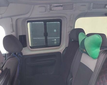 Сірий Фольксваген Кадді, об'ємом двигуна 2 л та пробігом 270 тис. км за 14050 $, фото 5 на Automoto.ua