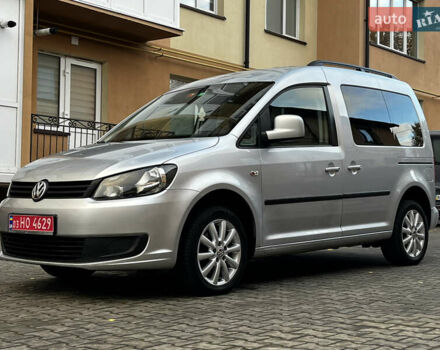 Сірий Фольксваген Кадді, об'ємом двигуна 1.6 л та пробігом 237 тис. км за 11999 $, фото 8 на Automoto.ua