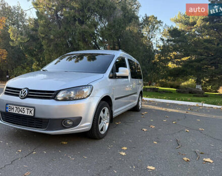Фольксваген Кадди 2014 в Одессе на Automoto.ua Серый Фольксваген Кадди, объемом двигателя 2 л и пробегом 280 тыс. км за 11900 $, фото 2 на Automoto.ua