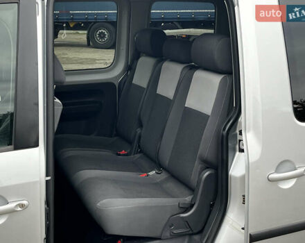 Серый Фольксваген Кадди, объемом двигателя 1.6 л и пробегом 237 тыс. км за 11999 $, фото 24 на Automoto.ua