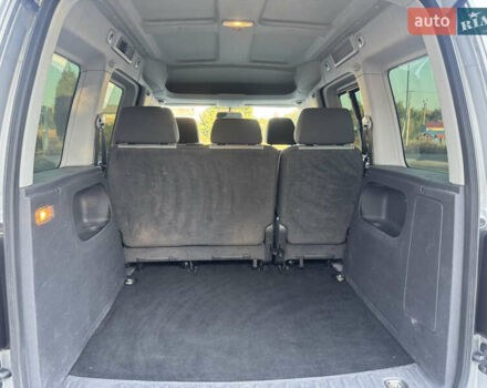 Серый Фольксваген Кадди, объемом двигателя 1.6 л и пробегом 191 тыс. км за 12200 $, фото 32 на Automoto.ua